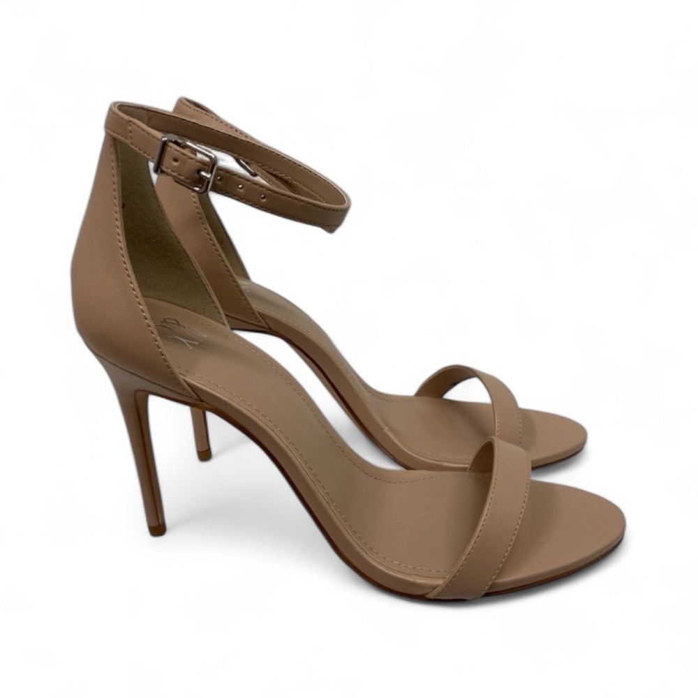 New York & Company Size 9 Modern Minimalist Heels in Tan, Like New!